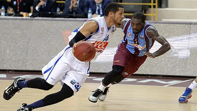 Trabzonspor Medical Park evinde galip