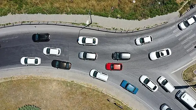 Trafiğe ocakta 213 bin 493 aracın kaydı yapıldı
