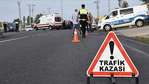 Trafik kazalarında can kayıpları son 10 yılda yüz binde 13,4'ten 5,9'a düştü
