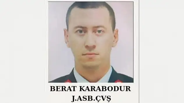 Trafik kazasında ağır yaralanan astsubay hayatını kaybetti