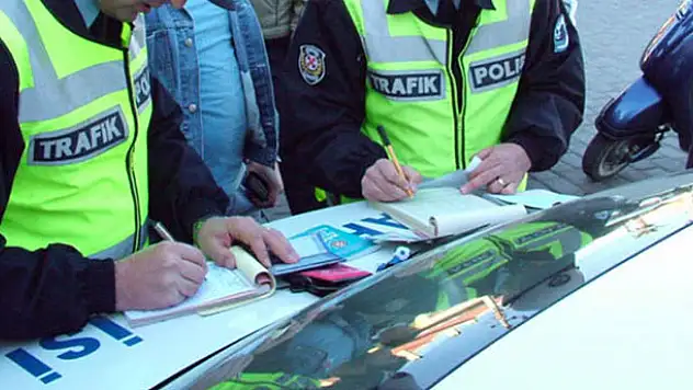 Trafikte cezaya dikkat! İtiraz edip ödemeyebilirsiniz