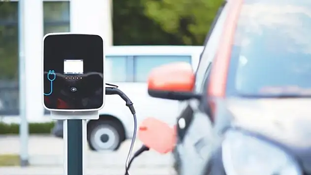Trafikte her 1000 otomobilden 18'i hibrit ve elektrikli