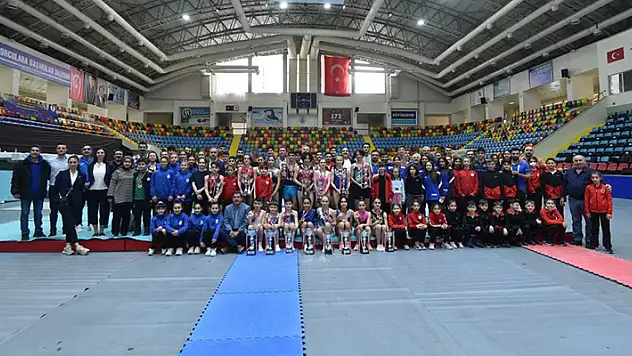 Trampolin Cimnastik Federasyon Kupası'na Karatay damgası
