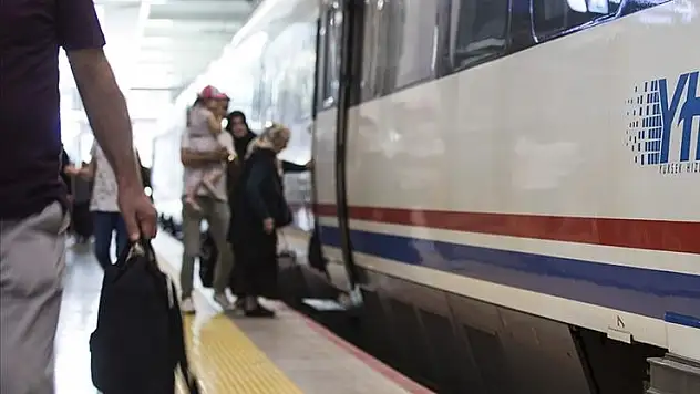 Tren seyahatlerinde 'Aile Yılı' indiriminden 200 bini aşkın kişi faydalandı