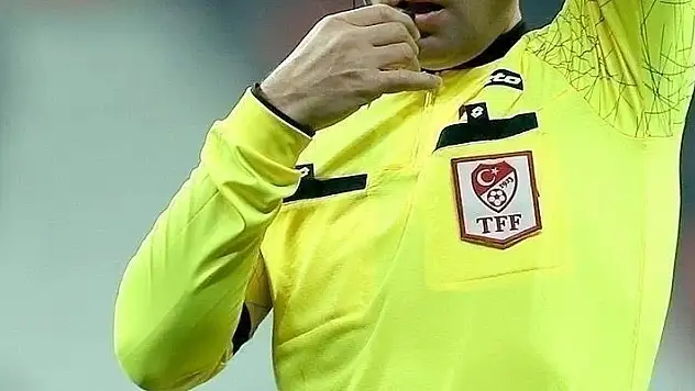 Trendyol Süper Lig'de 5. hafta maçlarını yönetecek hakemler açıklandı! Konyaspor-Rizespor maçının hakemi: Bahattin Şimşek
