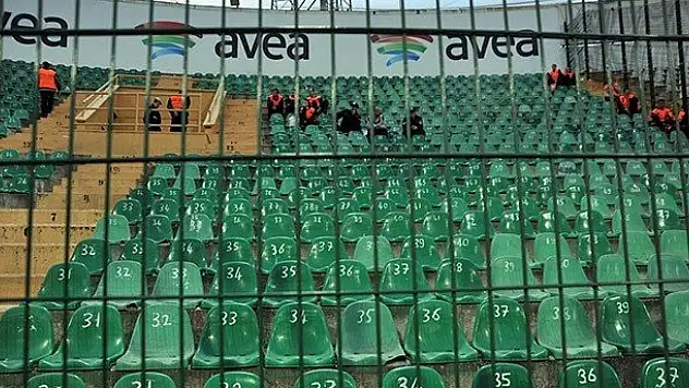 Tribün kapatma yok