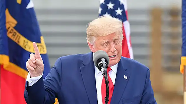 Trump 2021 Nobel Barış Ödülü'ne aday gösterildi