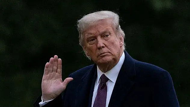 Trump hastaneye yatırıldı, antikor kokteyli verildi