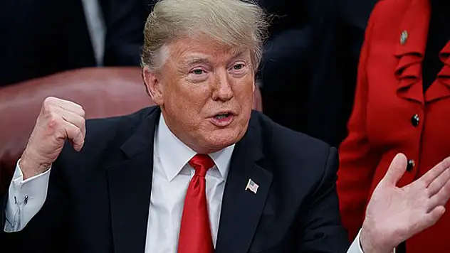 Trump Hong Kong tasarısını onayladı