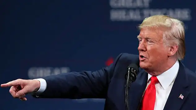 Trump'tan yeni Türkiye açıklaması: Bırakın Suriye ile Esad, Kürtleri korusun