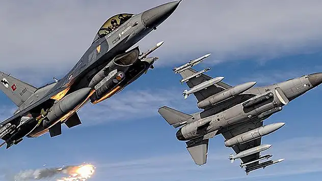 TSK'dan Çukurca kırsalına hava harekatı