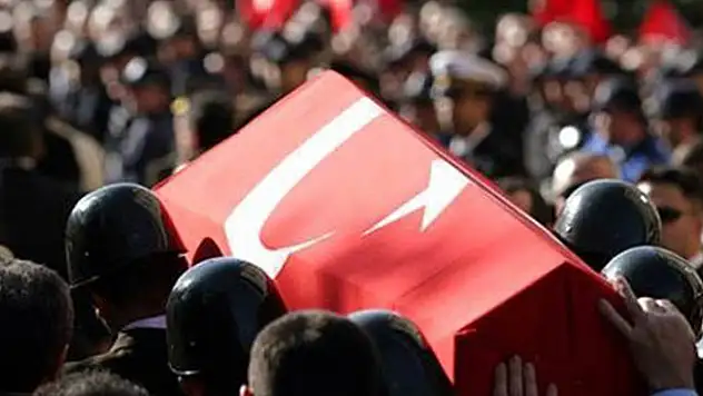 TSK: Hakkari'de 8 asker şehit oldu