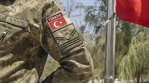 TSK'nın Somali'de görevlendirilmesine ilişkin Cumhurbaşkanlığı tezkeresi TBMM'de kabul edildi
