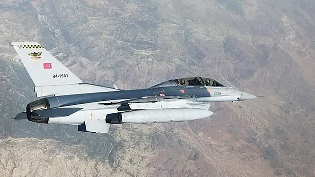 TSK ve MİT'in düzenlediği operasyonda Irak'ın kuzeyinde 3 terörist etkisiz hale getirildi