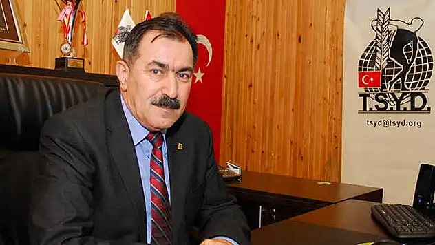 TSYD'den Müsteşar Faruk Özçelik'e Destek