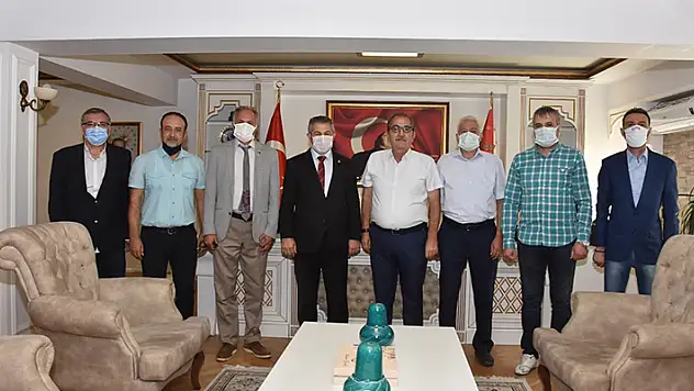 TSYD Konya'dan Dinç'e hayırlı olsun ziyareti
