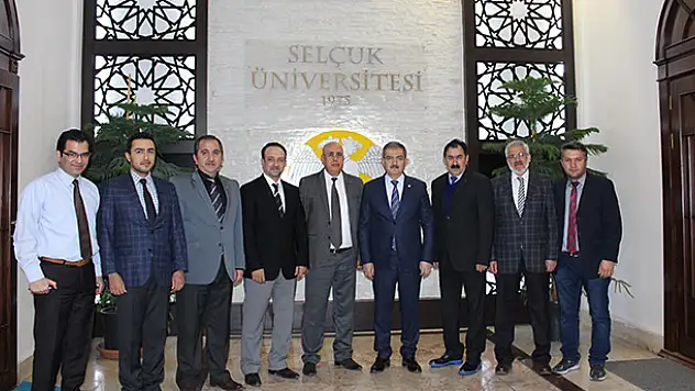 TSYD Rektör Şahin'i Ziyaret Etti