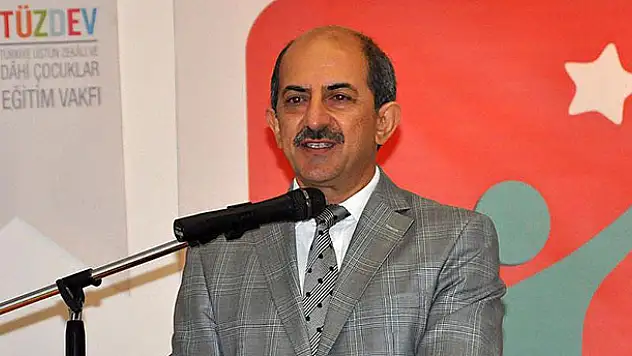 TÜDEV Başkanı Tekden: Türkiye'de 400 bin civarında üstün zekalı çocuk var