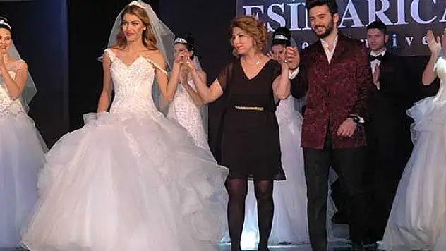 Tuğba Melis Türk gelinliğiyle büyüledi