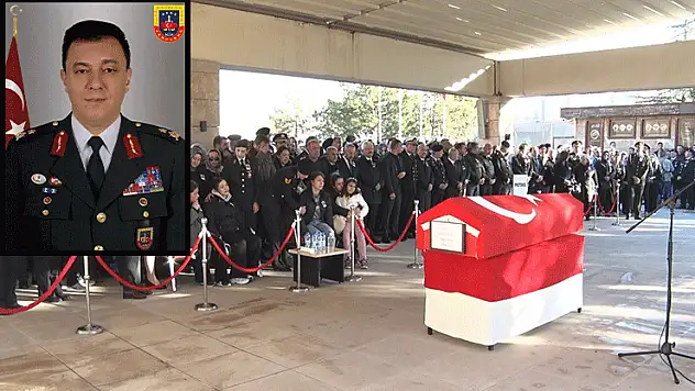 Tuğgeneral Akşit'in naaşı, defnedilmek üzere Konya'ya uğurlandı