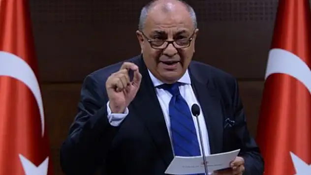 Tuğrul Türkeş AK Parti'den Aday
