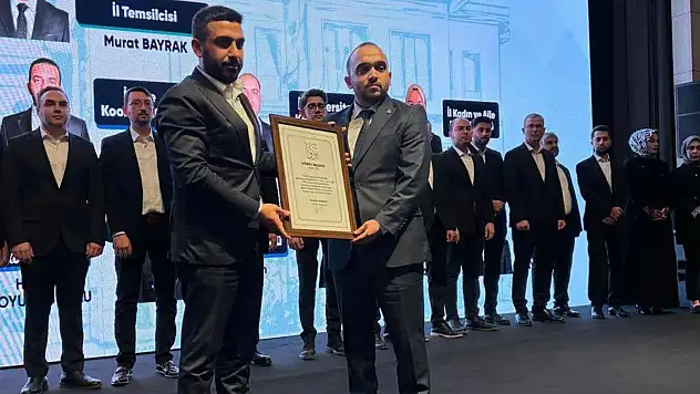 TÜGVA Konya'da yeni dönem başladı: Genel Kurul heyecanı yaşandı