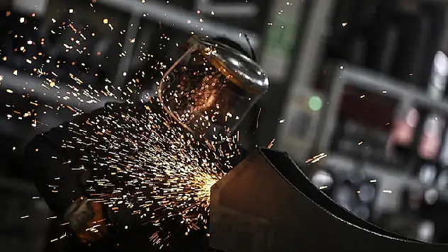 TÜİK'e göre Türkiye ekonomisi yılın üçüncü çeyreğinde yüzde 7,4 büyüdü 