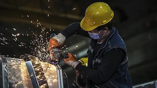 TÜİK: Sanayi üretimi nisanda azaldı

