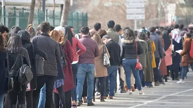 TÜİK'ten açıklama: İşsizlik azaldı