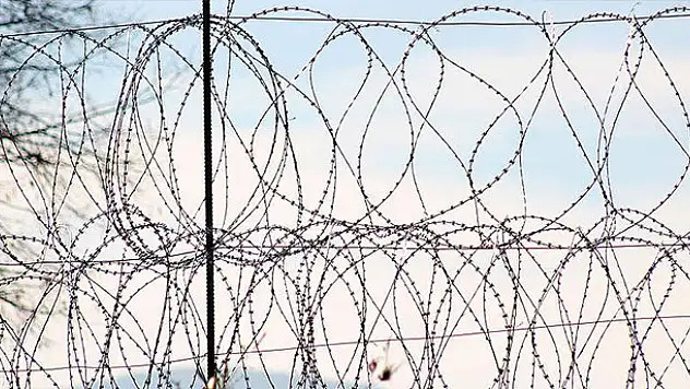 Tunus Libya sınırını 15 gün kapatıyor