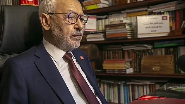 Tunus'ta 17 Nisan'da gözaltına alınan Nahda Hareketi Lideri Raşid el-Gannuşi tutuklandı
