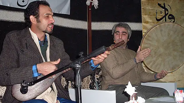 Türbe Önü Buluşmalarında 'SUFİ' Meşk