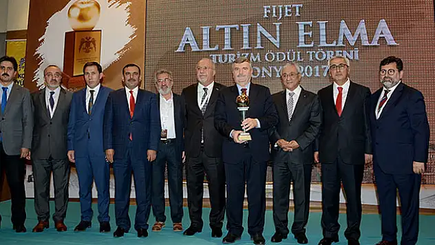 Turizmin Oscar'ı 'FİJET Altın Elma' ödülü Konya'nın