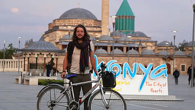 Türk aile İngiliz maceracının gönlünü fethetti