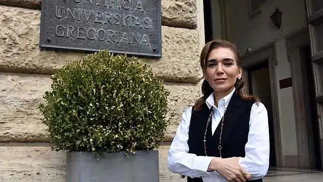 Türk akademisyen, Papalık Gregoriana Üniversitesinde Osmanlı-Avrupa ilişkileri dersi veriyor