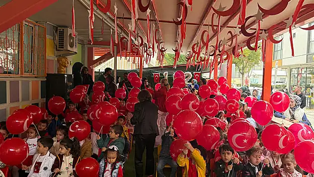 Türk Anneler Derneği Anaokulu'nda Cumhuriyet Bayramı sevinci