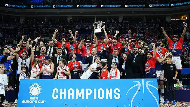Türk basketbolu parlıyor 