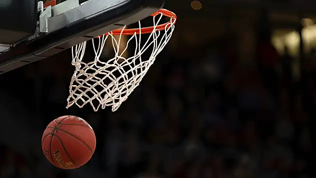 Türk basketbolunun ilkleri, rekorları ve unutulmazları