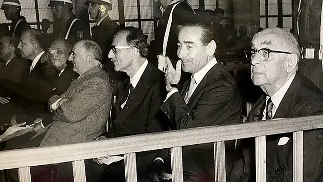 Türk demokrasisinin utanç tarihi: 27 Mayıs 1960

