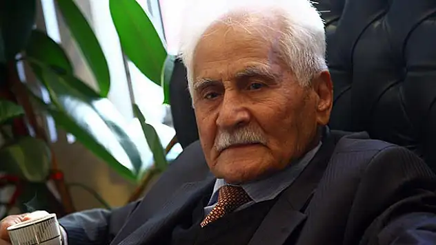 Türk edebiyatı 'Beyaz Kartal'ını yitirdi