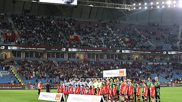 TÜRK FUTBOLUNDA SORUNLAR BİTMİYOR!