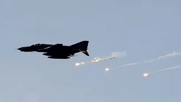 Türk jetleri PKK'nın elebaşlarını vurdu: 29 ölü