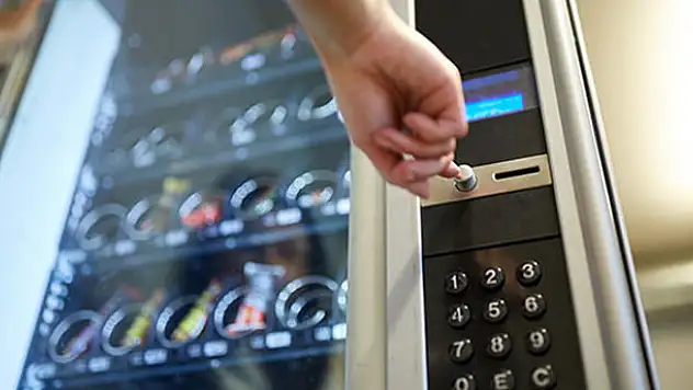Türk mühendislerinin geliştirdiği makineler, İstiklal Marşı'nı söyledi