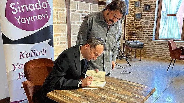'Türk okuru bu romanı çok sevecek'