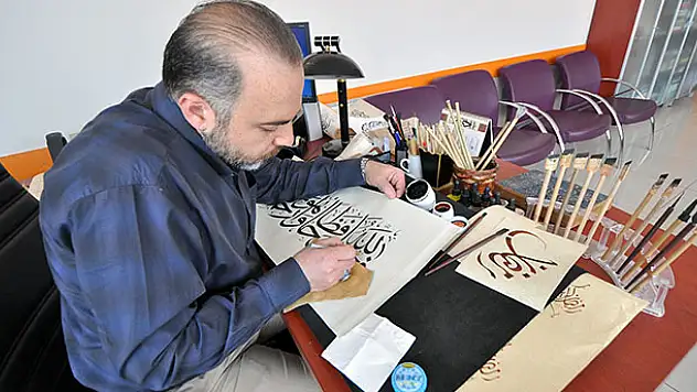 Türk Sanatları Bölümü öğrencilerini bekliyor