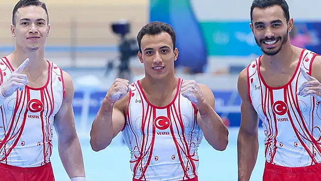 Türk sporcular günü 16 madalyayla kapattı
