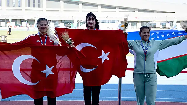 Türk sporcular, organizasyonda günü 47 madalyayla kapattı
