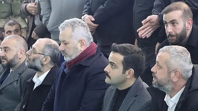 Türk STK'ların Suriye'de restore ettiği Hama Halyafa Camisi ibadete açıldı