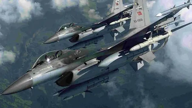 Türk ve Rus jetleri birlikte bombaladı!