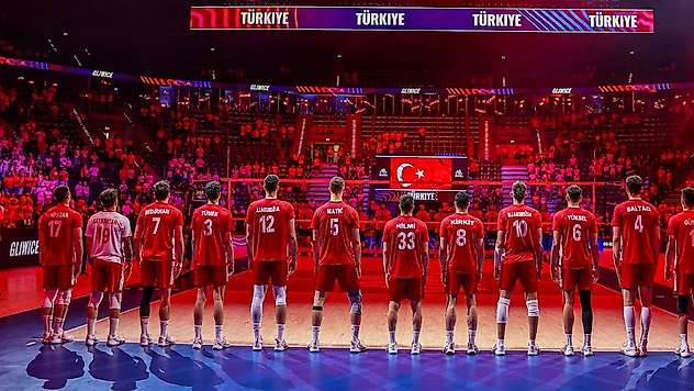 Türk voleybolu gururlandırmaya devam ediyor